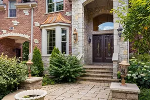 616 Driftwood Ct, Naperville, IL 60540 - Photo 4