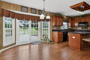 26W248 Tuckaway Ct, Winfield, IL 60190 - Photo 12