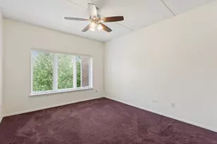 405 Village Green Ct, Lincolnshire, IL 60069 - Photo 16