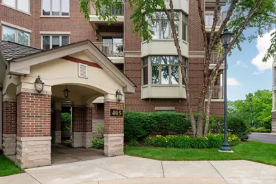 405 Village Green Court #304, Lincolnshire, IL 60069 - Photo 1