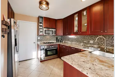 1422 Welland Court #1422, Roselle, IL 60172 - Photo 8