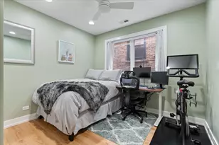 821 W Roscoe St, Chicago, IL 60657 - Photo 18
