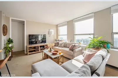 2626 N Lakeview Avenue #2506, Chicago, IL 60614 - Photo 8