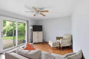 [Address not provided], Champaign, IL 61821 - Photo 8