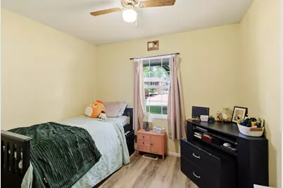 [Address not provided], Champaign, IL 61821 - Photo 14