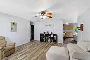 [Address not provided], Champaign, IL 61821 - Photo 2