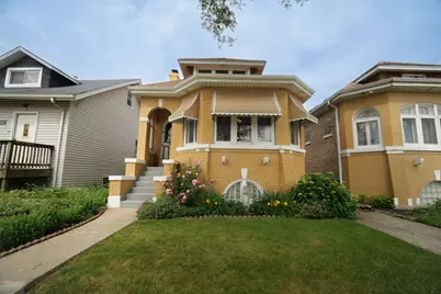 2820 N Mont Clare Avenue, Chicago, IL 60634 - Photo 1