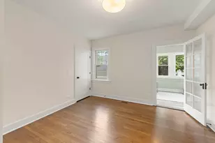 285 Hill Ave, Glen Ellyn, IL 60137 - Photo 8