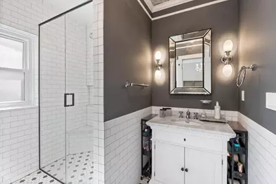 609 W Addison Street #2, Chicago, IL 60613 - Photo 24