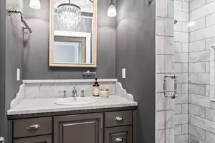 609 W Addison St, Chicago, IL 60613 - Photo 20