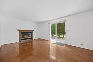 2284 Briarhill Dr, Naperville, IL 60565 - Photo 12
