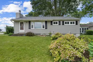 708 14th Ave, Orion, IL 61273 - Photo 2