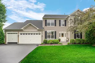 442 Winterberry Dr, Yorkville, IL 60560 - Photo 1