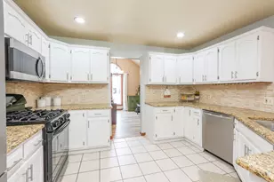 500 Willow Rd, Manteno, IL 60950 - Photo 12