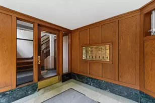 5447 S East View Park St, Chicago, IL 60615 - Photo 4