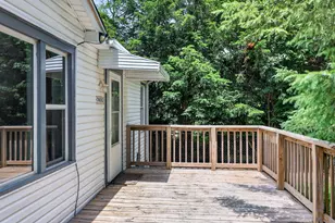 7N092 Smith St, South Elgin, IL 60177 - Photo 2