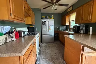 111 Orchard St, Catlin, IL 61817 - Photo 22