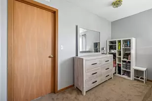 949 E Savannah Dr, Romeoville, IL 60446 - Photo 12