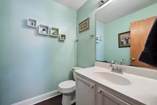 949 E Savannah Dr, Romeoville, IL 60446 - Photo 6