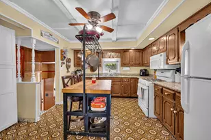 1700 Cora St, Crest Hill, IL 60403 - Photo 8