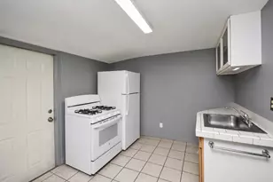 206 N Mason St, Bloomington, IL 61701 - Photo 10