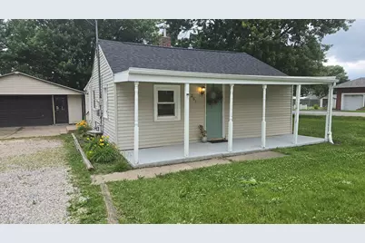 201 4th Street, Colona, IL 61241 - Photo 1
