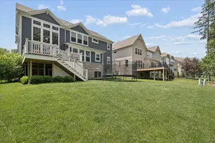 548 Council Cir, Vernon Hills, IL 60061 - Photo 32