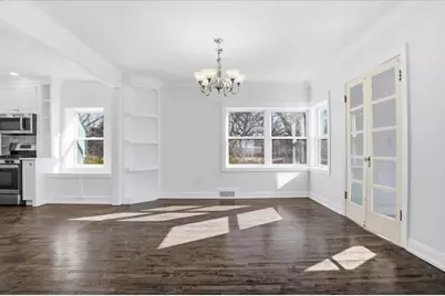 297 E Lakeview Avenue, Round Lake Beach, IL 60073 - Photo 16