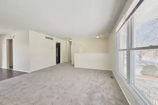 21616 Richmond St, Matteson, IL 60443 - Photo 2