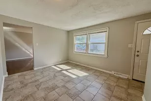 15530 University Ave, Dolton, IL 60419 - Photo 8