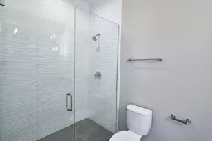 6029 S Champlain Ave, Chicago, IL 60637 - Photo 10