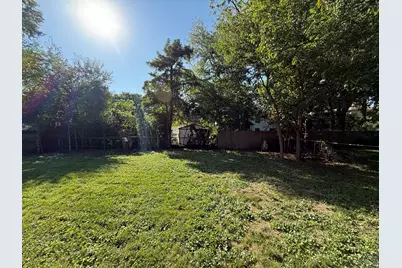 340 N Illinois Avenue, Glenwood, IL 60425 - Photo 22