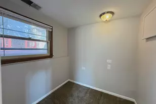 340 N Illinois Ave, Glenwood, IL 60425 - Photo 16