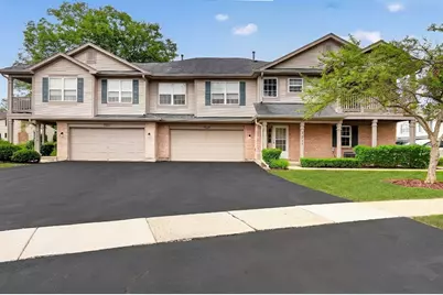 7029 S Stratton Lane #7029, Gurnee, IL 60031 - Photo 1