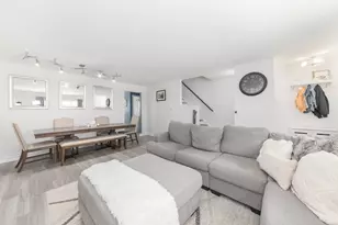 336 S Maple St, Mount Prospect, IL 60056 - Photo 6