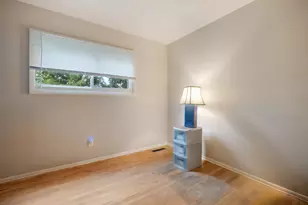 778 Darlington Ln, Crystal Lake, IL 60014 - Photo 12
