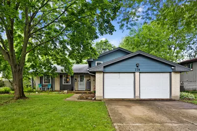 778 Darlington Lane, Crystal Lake, IL 60014 - Photo 2