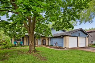 778 Darlington Ln, Crystal Lake, IL 60014 - Photo 1