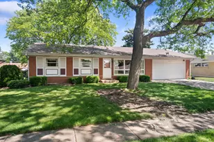 472 W Walnut Ave, Des Plaines, IL 60016 - Photo 30