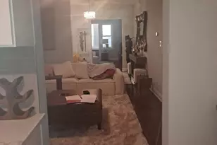 8043 S Peoria St, Chicago, IL 60620 - Photo 6