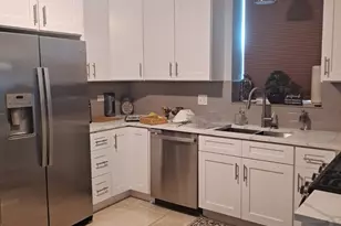 8043 S Peoria St, Chicago, IL 60620 - Photo 4
