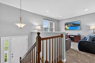 1563 Deer Pointe Dr, South Elgin, IL 60177 - Photo 12