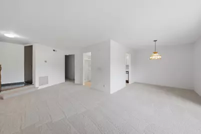 1720 Lakecliffe Drive #4305-C, Wheaton, IL 60189 - Photo 6