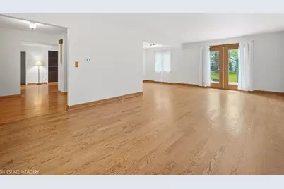 3321 Woodridge Drive, Woodridge, IL 60517 - Photo 4