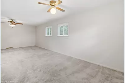 3321 Woodridge Drive, Woodridge, IL 60517 - Photo 12