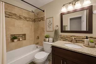 12 Wild Rose Ct, Streamwood, IL 60107 - Photo 14