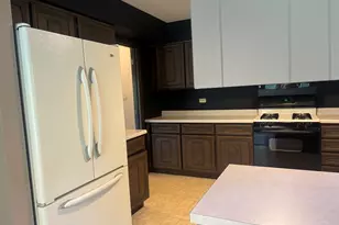 36W527 Oak Hill Dr, West Dundee, IL 60118 - Photo 6
