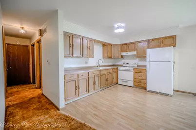 335 S Hadsall Street, Genoa, IL 60135 - Photo 8
