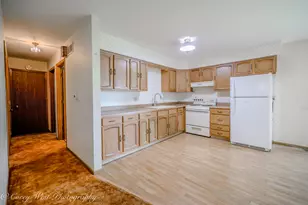 335 S Hadsall St, Genoa, IL 60135 - Photo 8