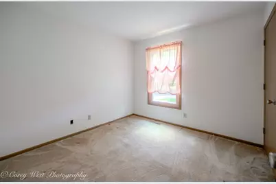 335 S Hadsall Street, Genoa, IL 60135 - Photo 14